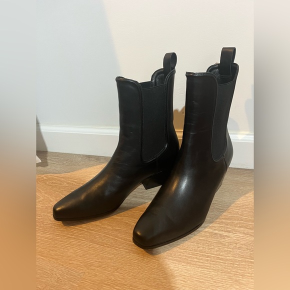 Veronica Beard Lada Chelsea Boots - Picture 1 of 15